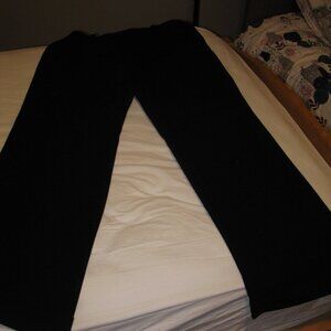 women's suit black /Trent Nathan/ new/ size 12